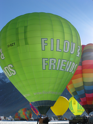 Ballone am Startplatz in Toblach